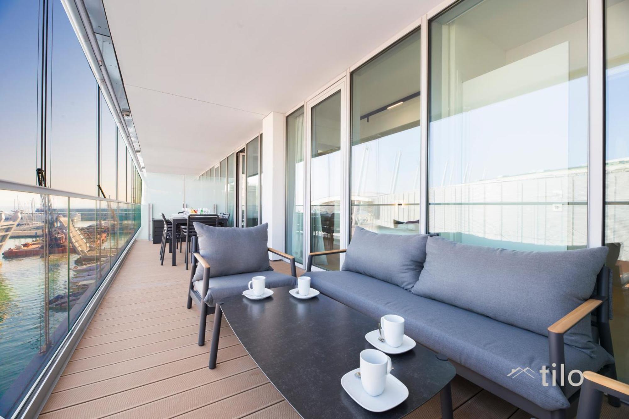 Apartment Waterfront Lux, 2 Bed Studio, Parking By Tilo